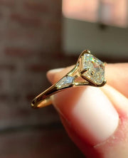 18K Solid Gold Moissanite Ring for Women